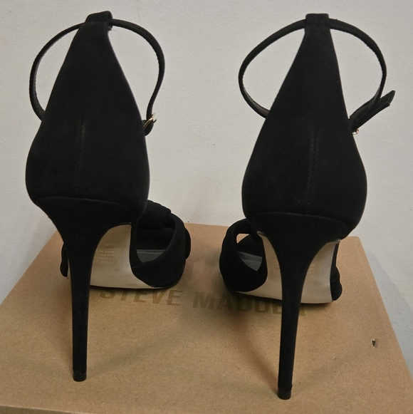 Steve Madden Black Knotted Ankle-Tie Stiletto Sandals - Picture 4 of 7
